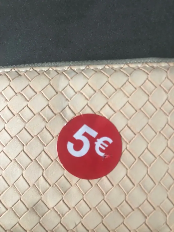 Porte monnaie beige neuf 👛 - photo numéro 4