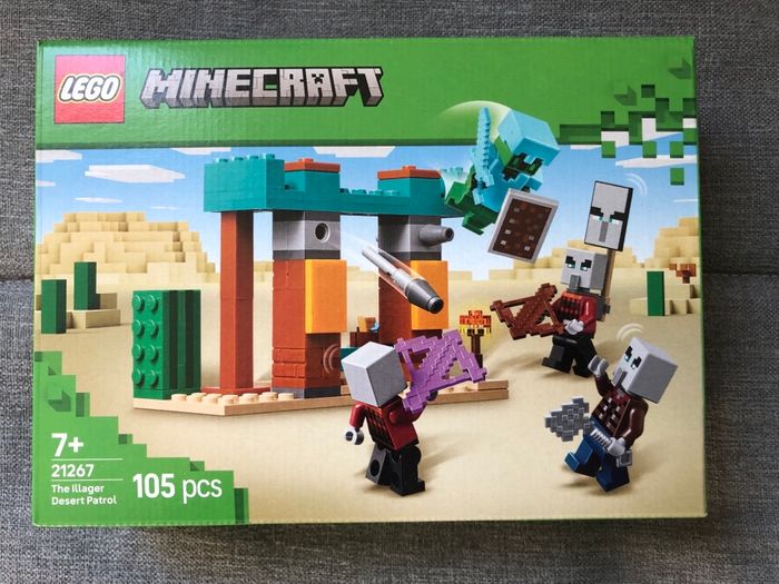 Boîte lego minecraft 21267 neuve