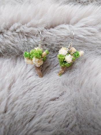 Boucles d'oreilles fleurs séchées