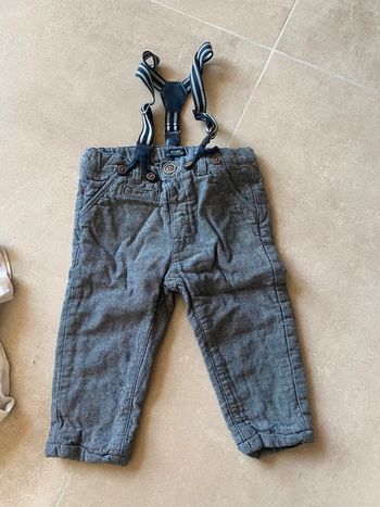 Pantalon avec bretelles