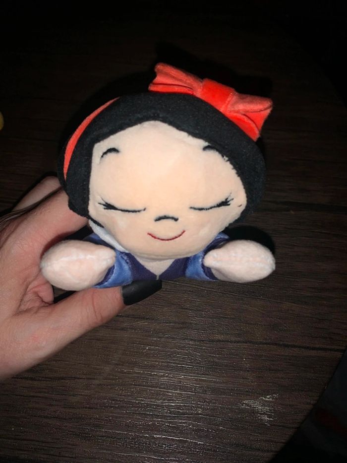 Snuglets blanche neige disney