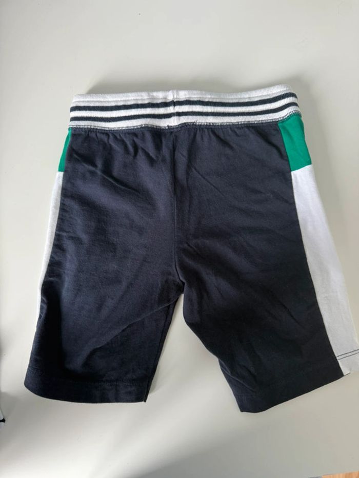 Short petit bateau 5 ans - photo numéro 2