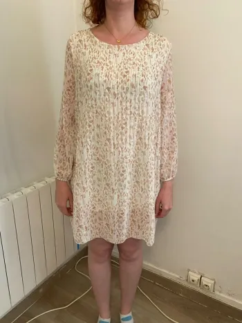 Tunique/ robe blanche et beige