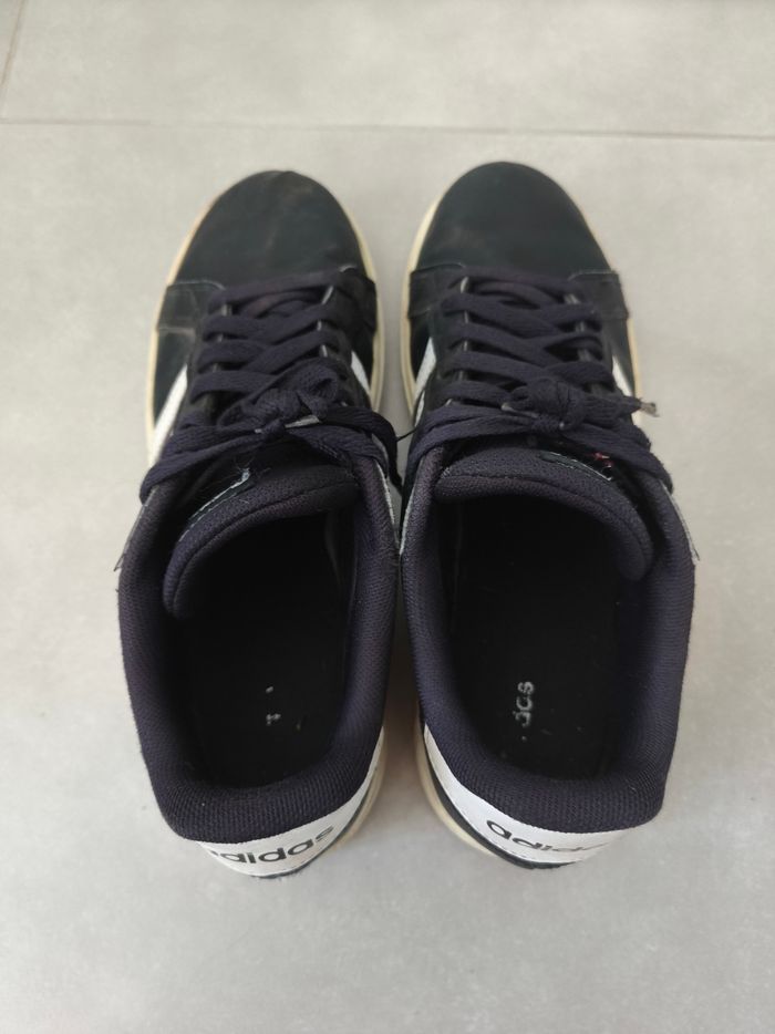Chaussures adidas taille 39 - photo numéro 5