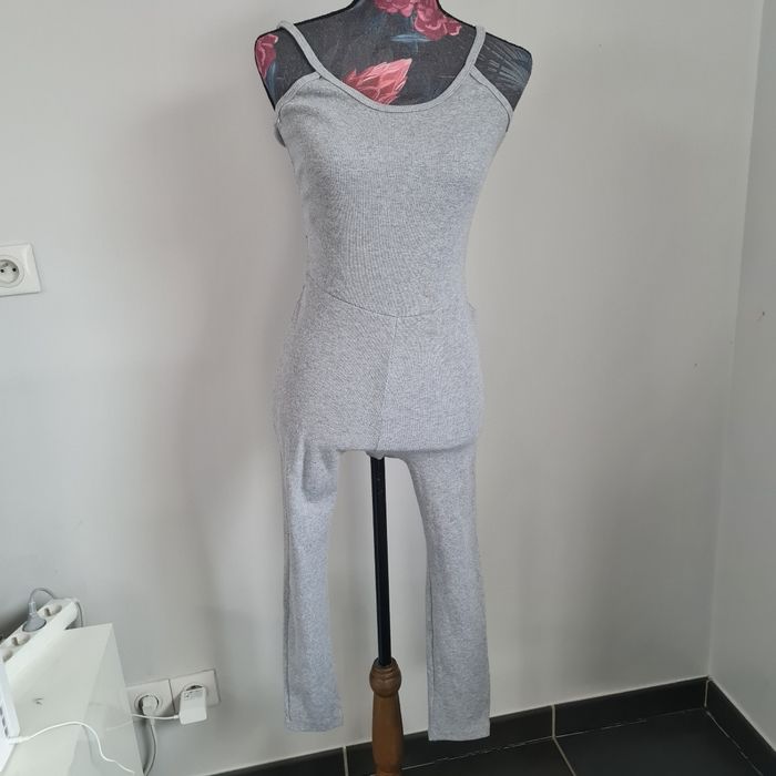 Combinaison pantalon grise