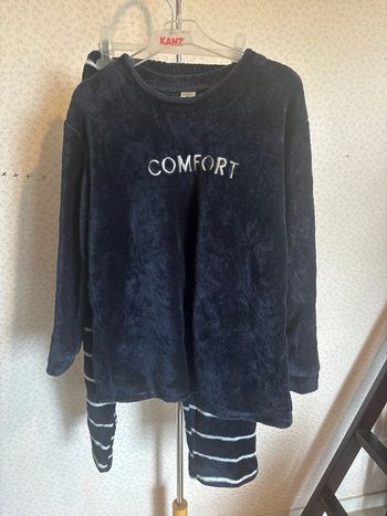 Ensemble de pyjama taille 42 comme neuf
