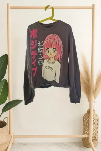 Pull gris • Manga