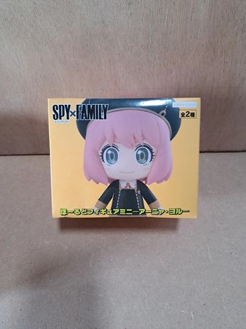 Anya Forger figurine manga spy x family furyu