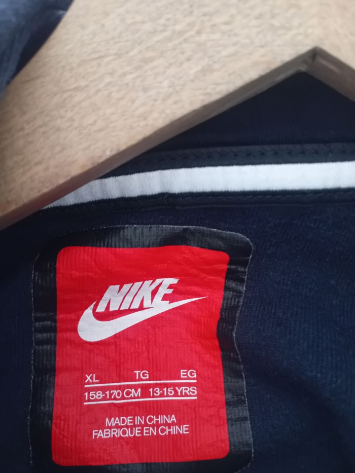Veste nike - photo numéro 3