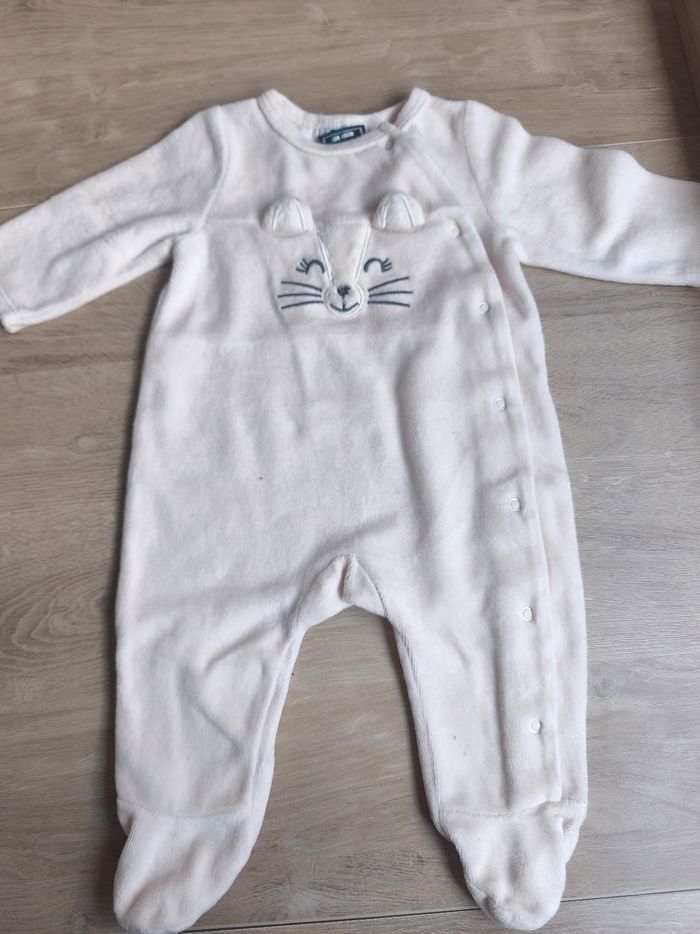 Lot de 2 pyjamas TAO 3 mois (59 cm) - photo numéro 2