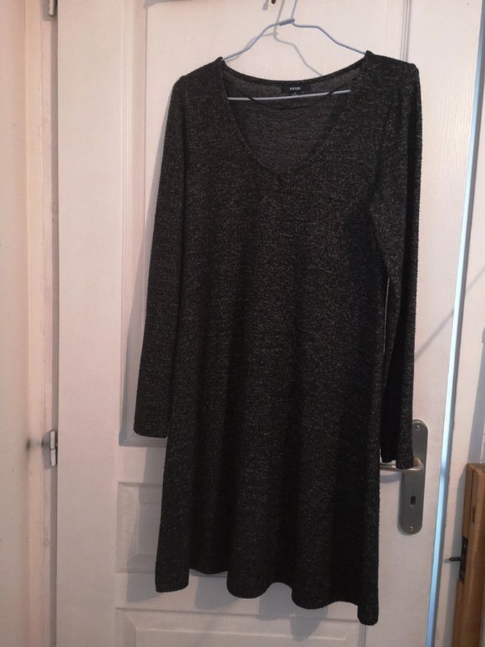 Robe taille M gris chiné foncé