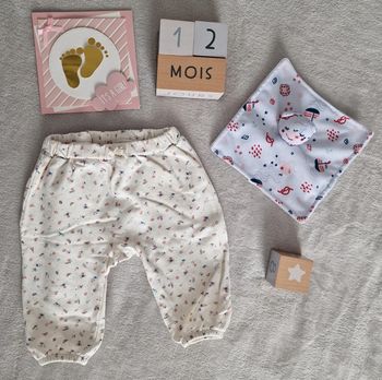 Pantalon confortable TAO écru à imprimé 12M (TBE)