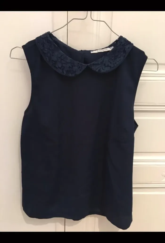 Chemisier bleu sans manches
