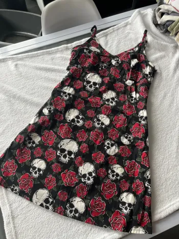 Robe tête de mort S