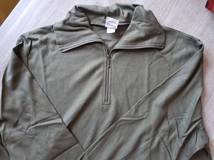 Lot de chemise f1 militaire taille 104 - photo numéro 2