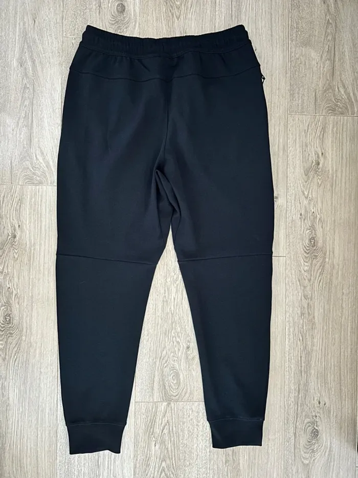 Pantalon de Jogging Sportswear Tech Essentials Nike Taille M - photo numéro 7