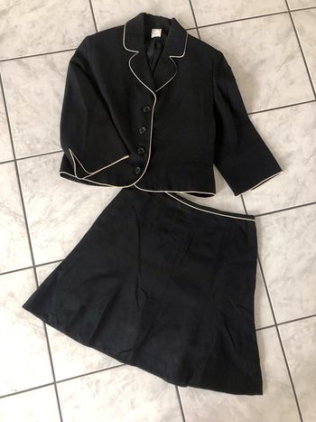 Tailleur camaïeu veste et jupe taille 40
