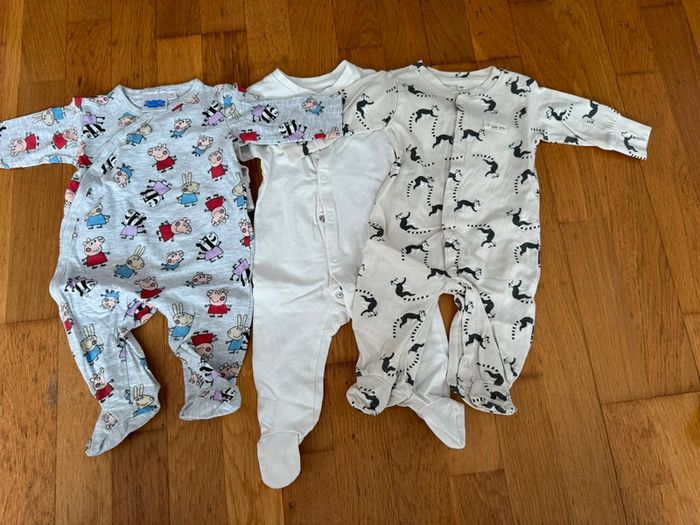Lot 3 pyjamas 1-3 mois jusqu’à 56 cm fille