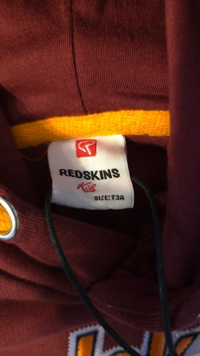 Neuf (non porté) 🏷💙💙🤩👌superbe sweat molleton redskins  3 ans garçon💙💙😍 - photo numéro 3