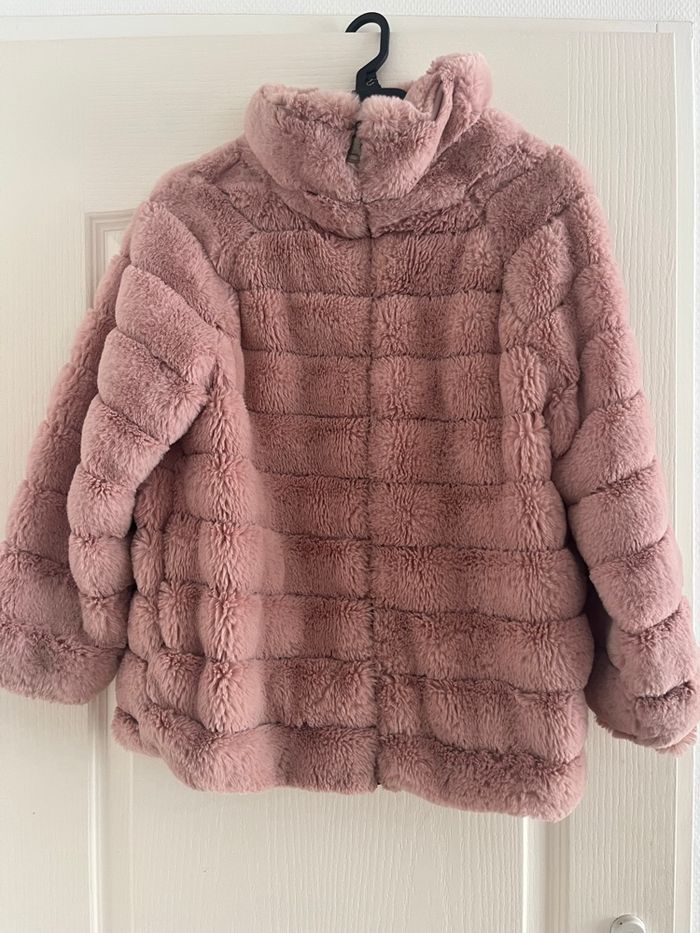 Veste fourrure - photo numéro 3