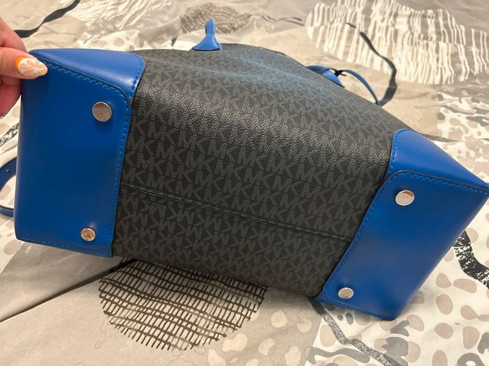 Magnifique Sac Michael kors - photo numéro 8