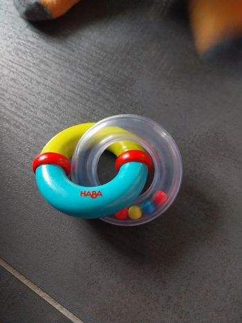 Hochet bébé Haba
