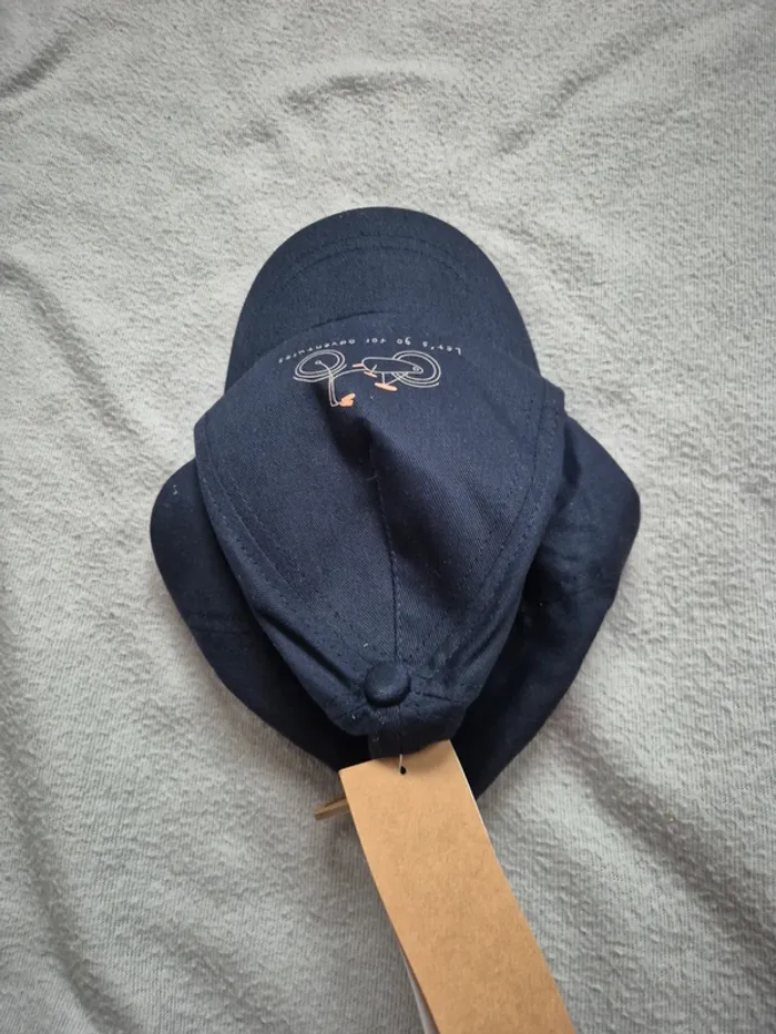 Casquette neuve kiabi taille 49 1-2 ans - photo numéro 4