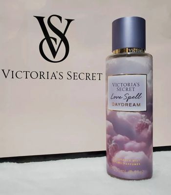 Brume corporelle parfumée Victoria's Secret Love Spell Daydream