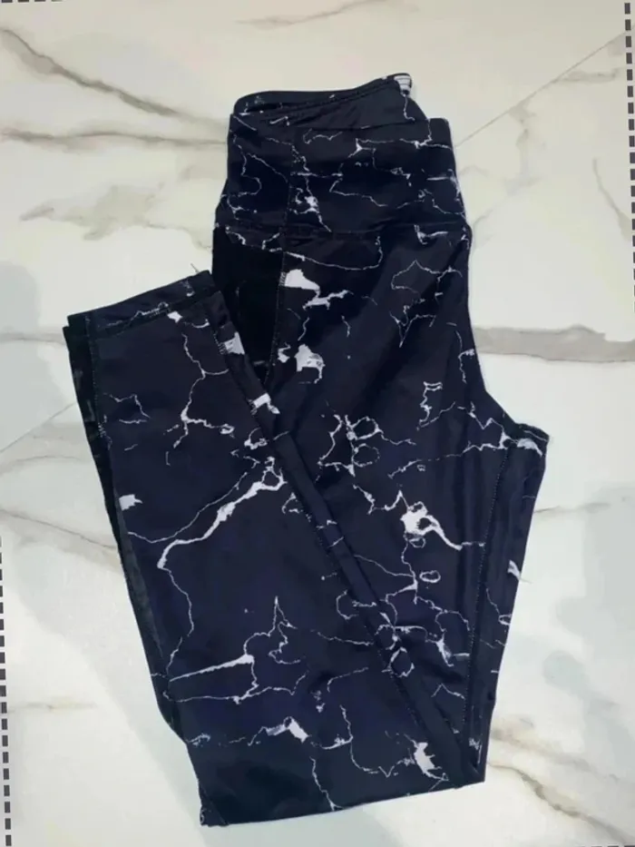 Legging - Shein - Taille S - photo numéro 3