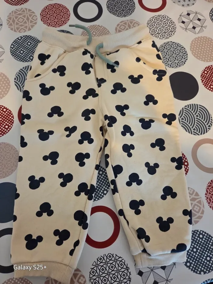 pentalon souple mickey