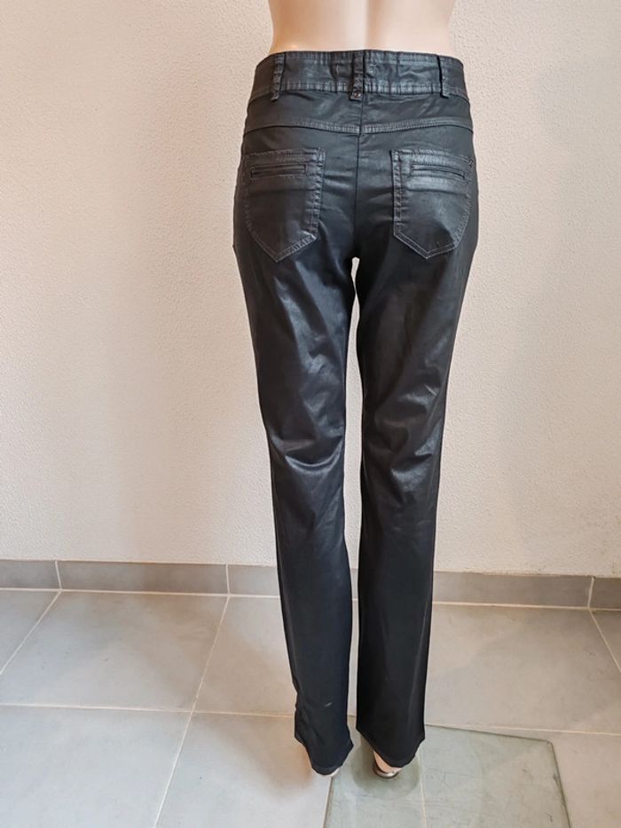 Pantalon noir enduit femme - photo numéro 2