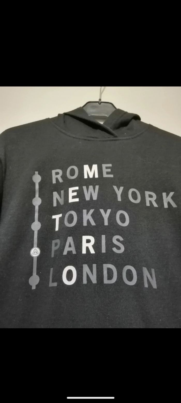 Sweat vintage noir imprimé. Taille L - photo numéro 2