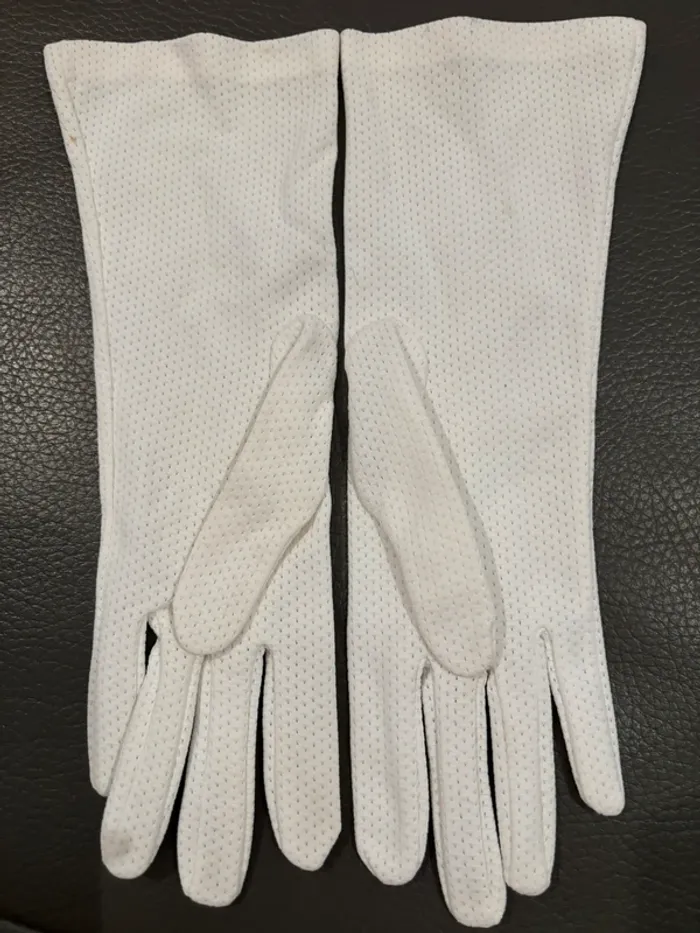 Gants femme anciens - photo numéro 3