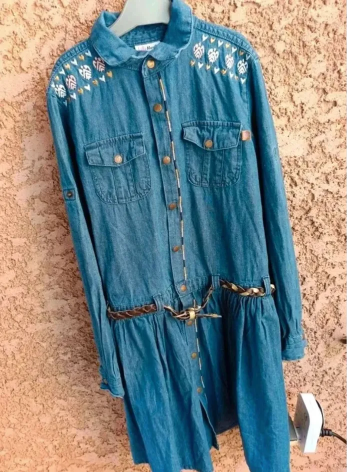 Robe en jean Lili marelle 12 ans bon état