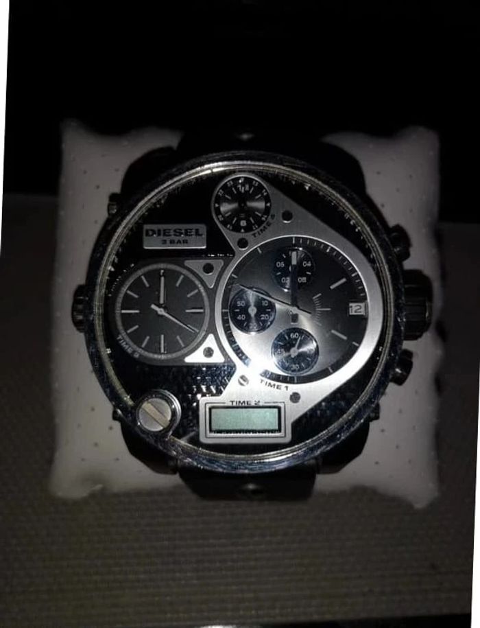 Montre diesel DZ7125