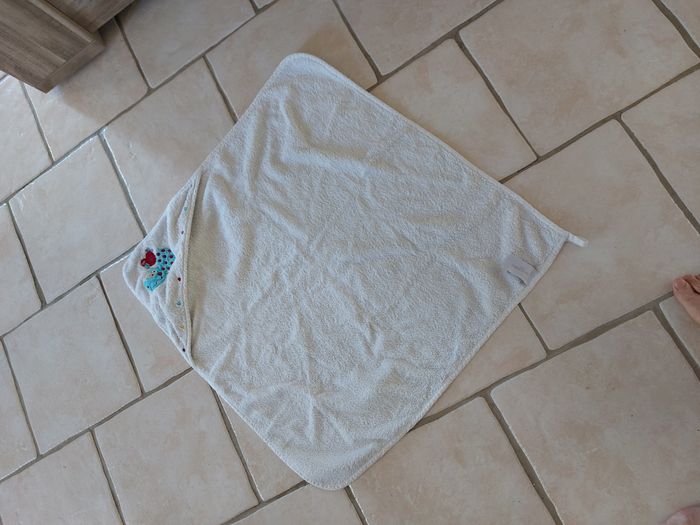 Deux sorties bain bébé Carré Blanc - photo numéro 3