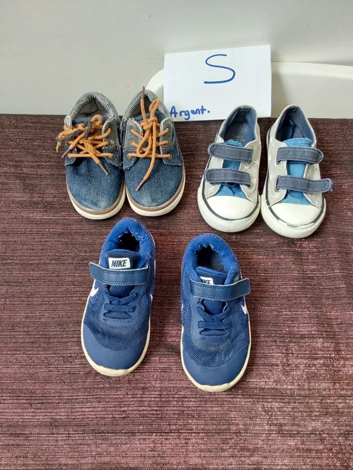 Lot chaussures taille 25