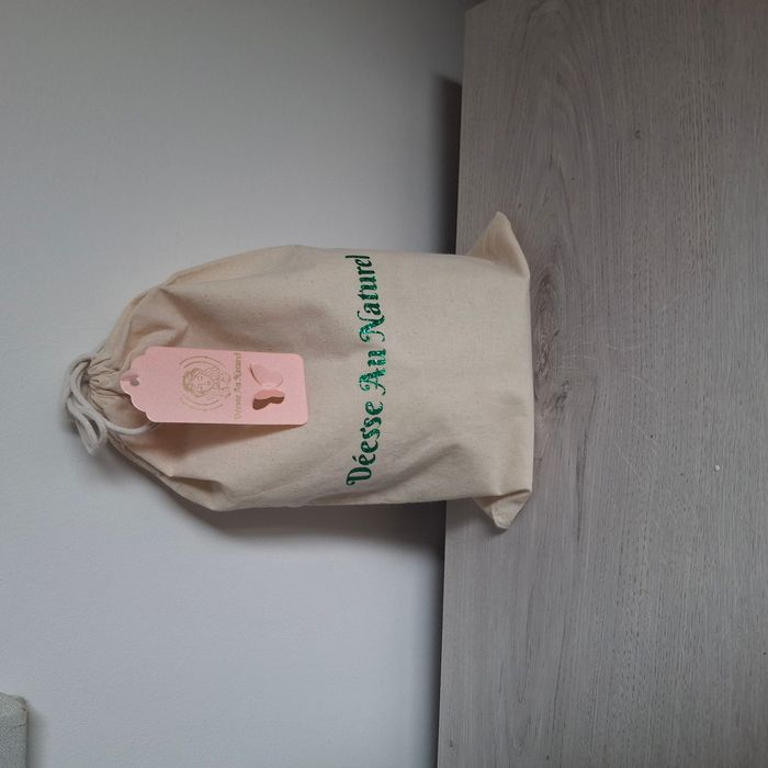 Pochon en coton 20x30cm crème avec inscription en vert pailleté - NEUF - Déesse au Naturel - photo numéro 5