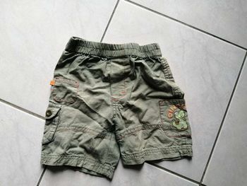 short 23 mois kaki