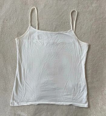 Haut débardeur blanc moulant fines bretelles uni basique simple col rond