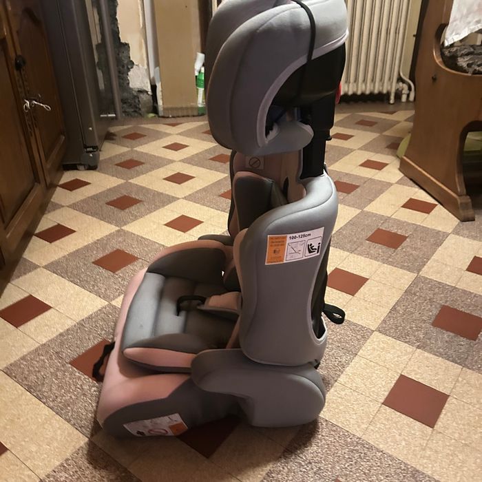 Siège auto évolutif - photo numéro 2