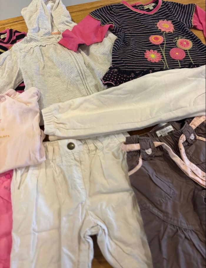 Lot 9 mois filles - photo numéro 2