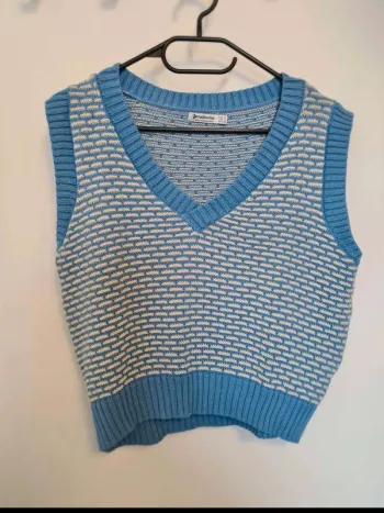 Sur pull court taille 36