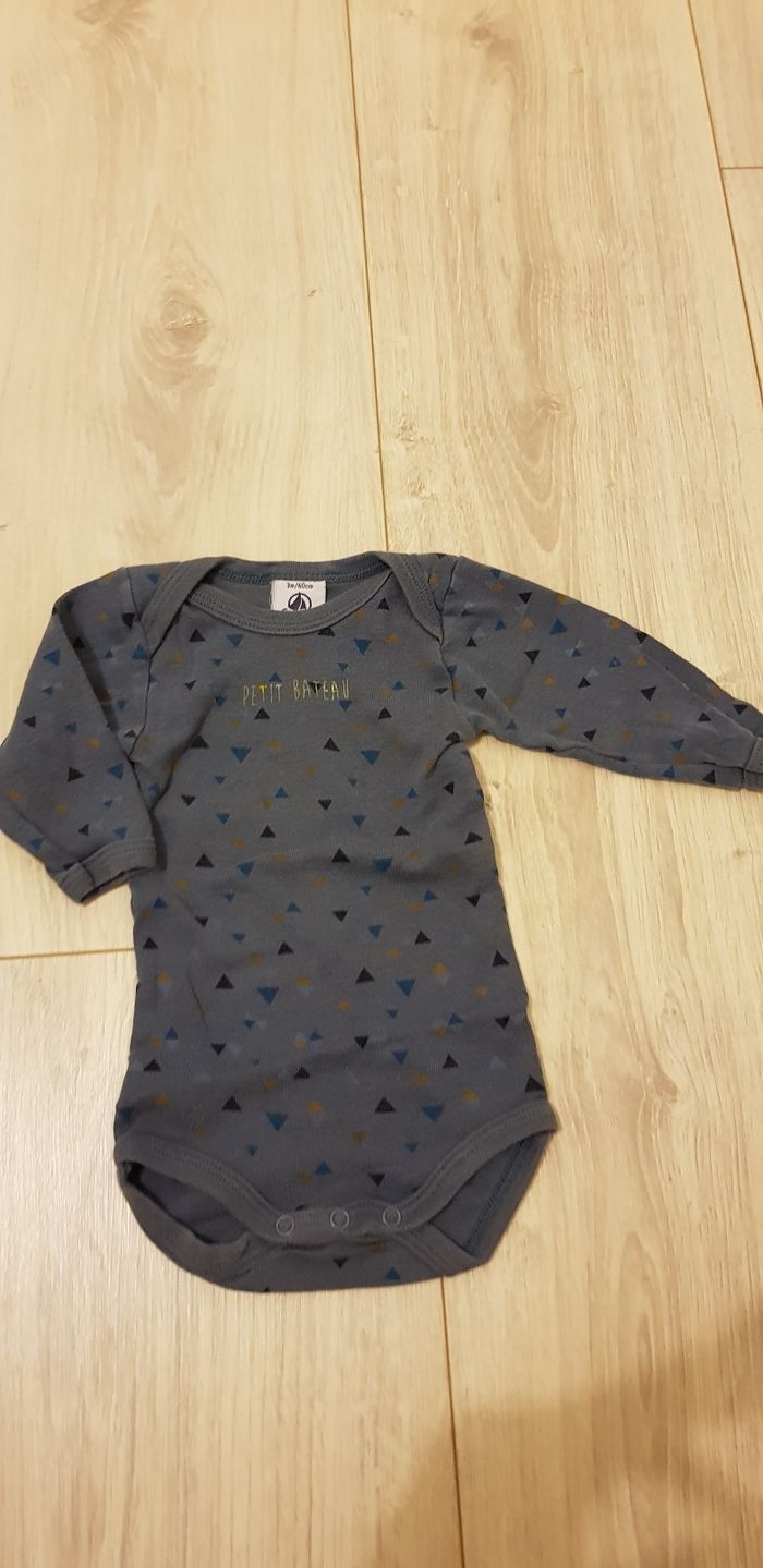 Body - photo numéro 2