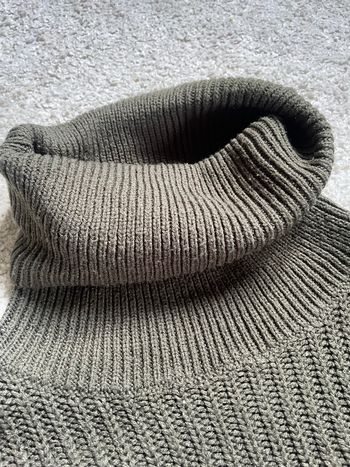 Pull col roulé Deeluxe