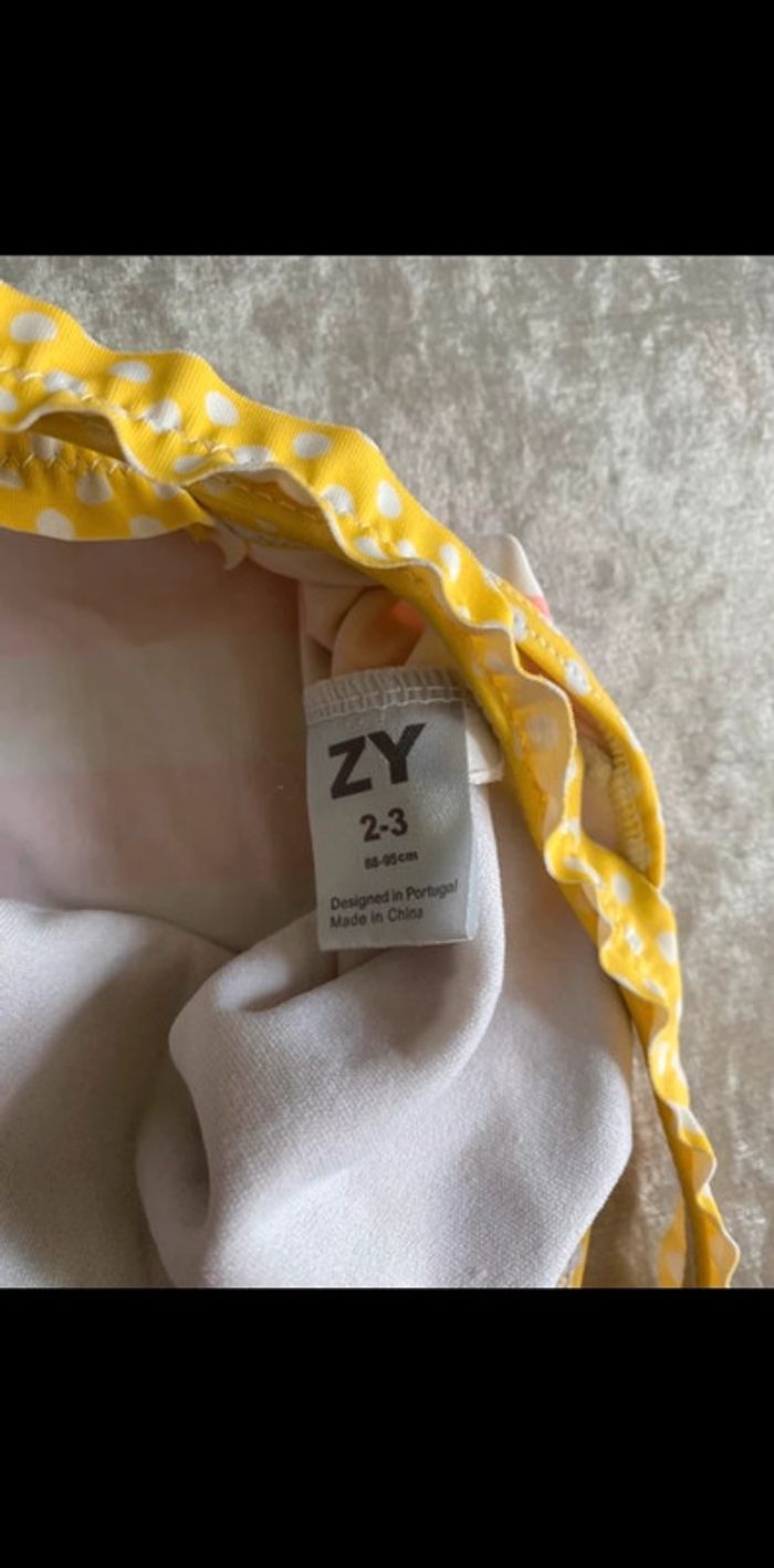 Maillot de bain taille 2/3 ans - photo numéro 3