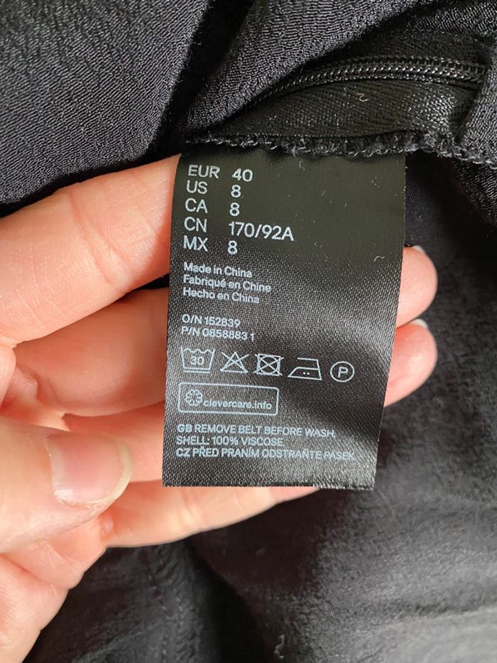Blouse avec ceinture H&M Taille 40 - photo numéro 3