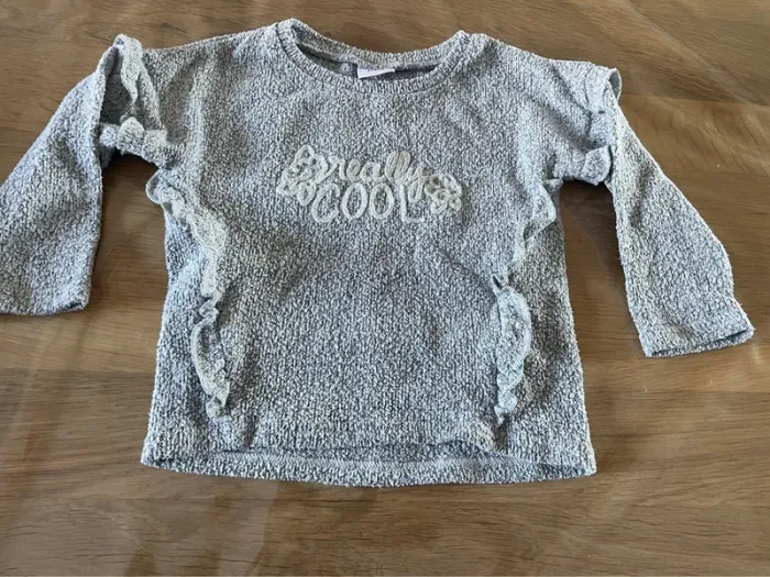 Lot de 2 pulls fille 2 ans - photo numéro 3