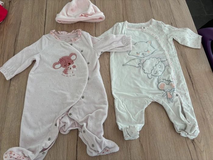 Lot pyjama dpam 3 mois