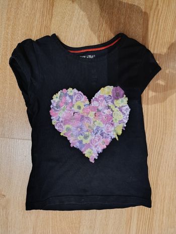 Tee shirt manches courtes taille 4 ans fille 